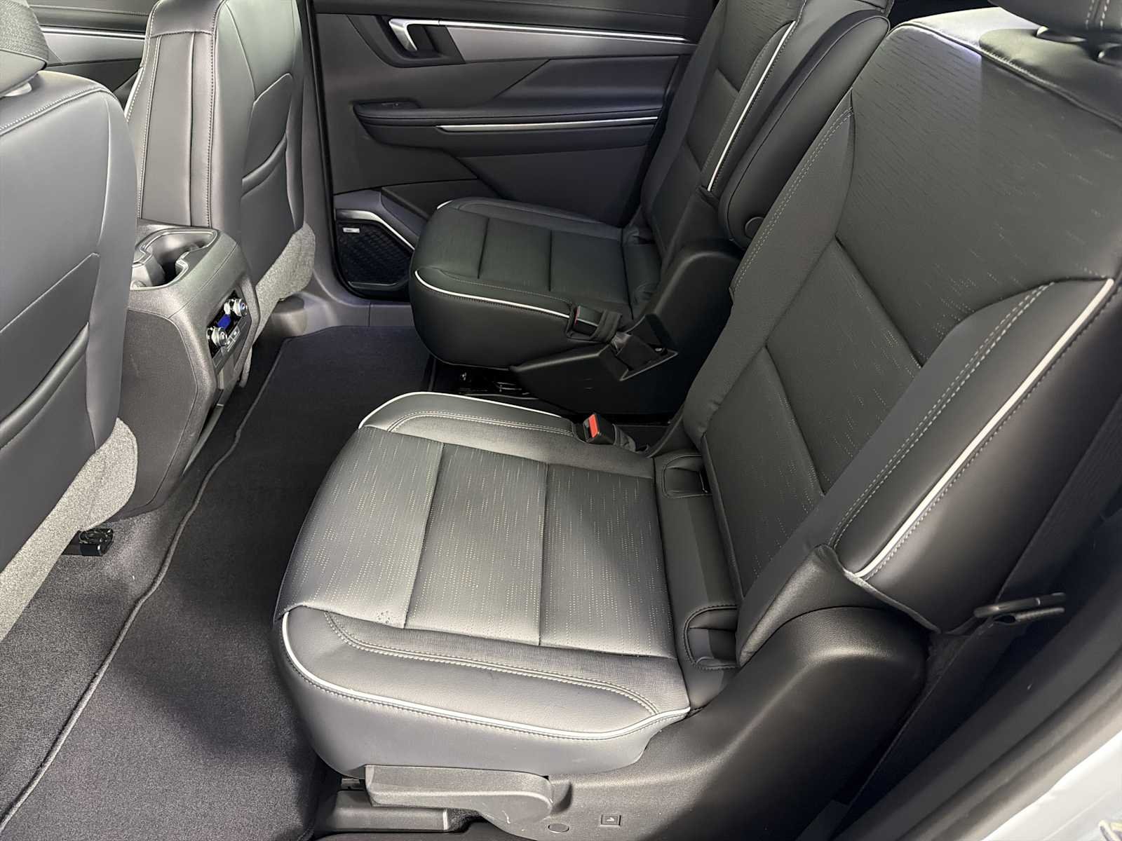 2026 Buick Enclave Sport Touring - Photo 20