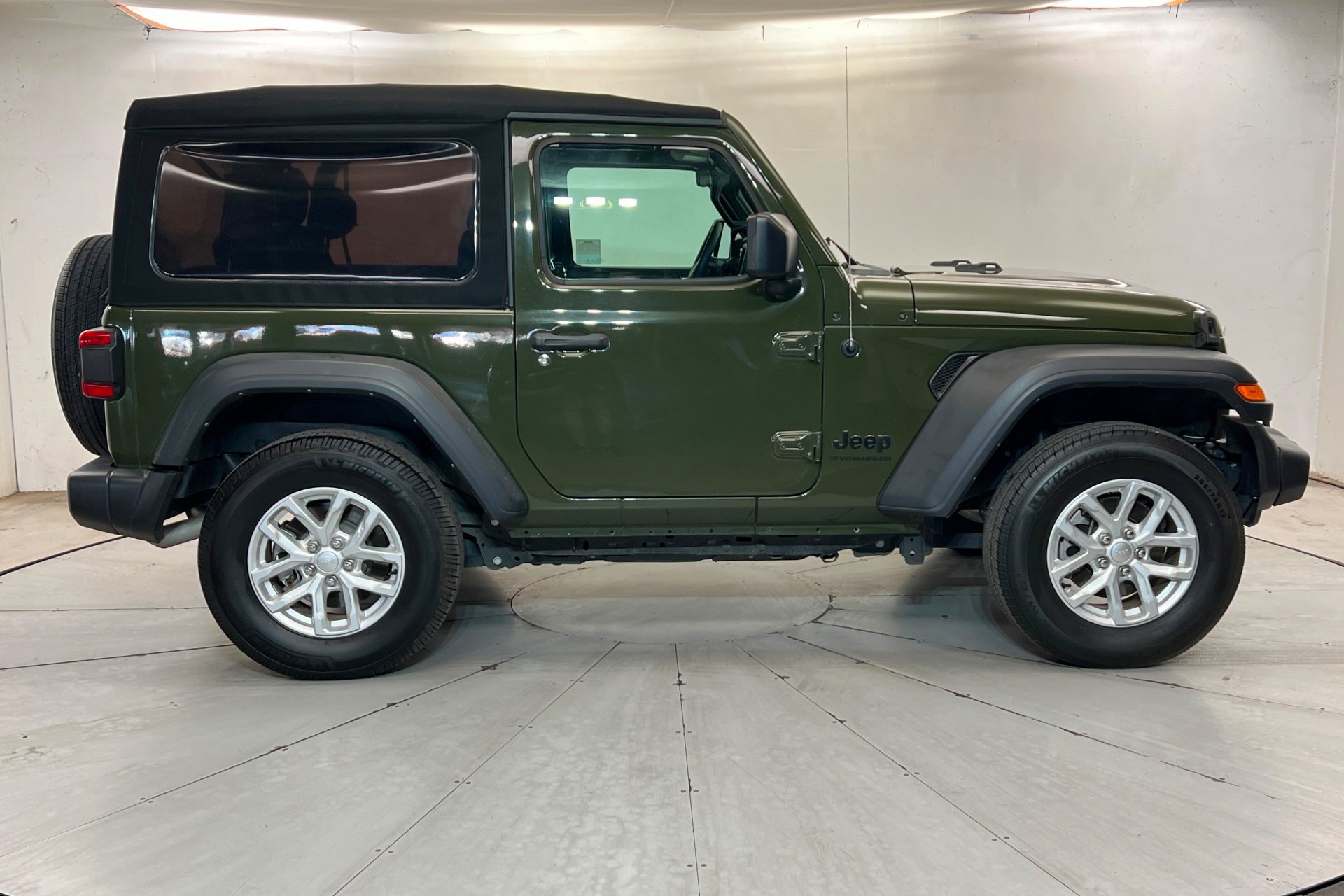 2023 Jeep Wrangler 2-Door Sport S - Photo 7