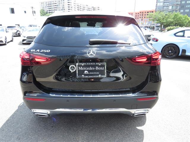 Used 2026 Night Black Mercedes-Benz GLA 250 4MATIC® image 3