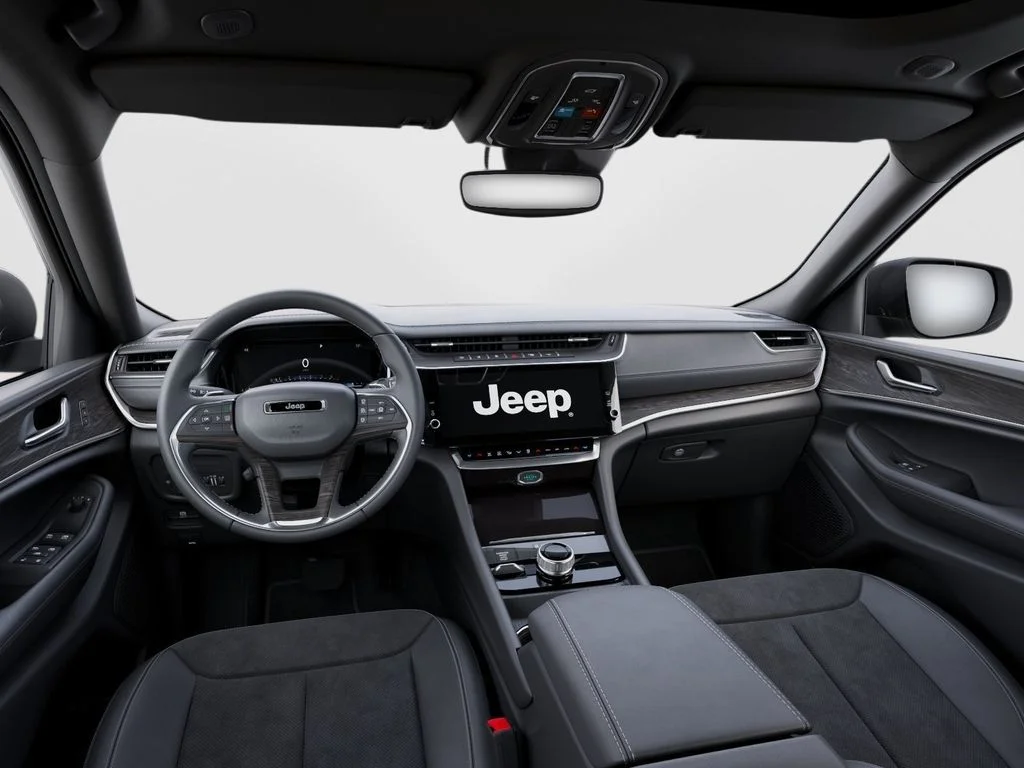 New 2026 Bright White Clear-Coat Exterior Paint Jeep Altitude image 16