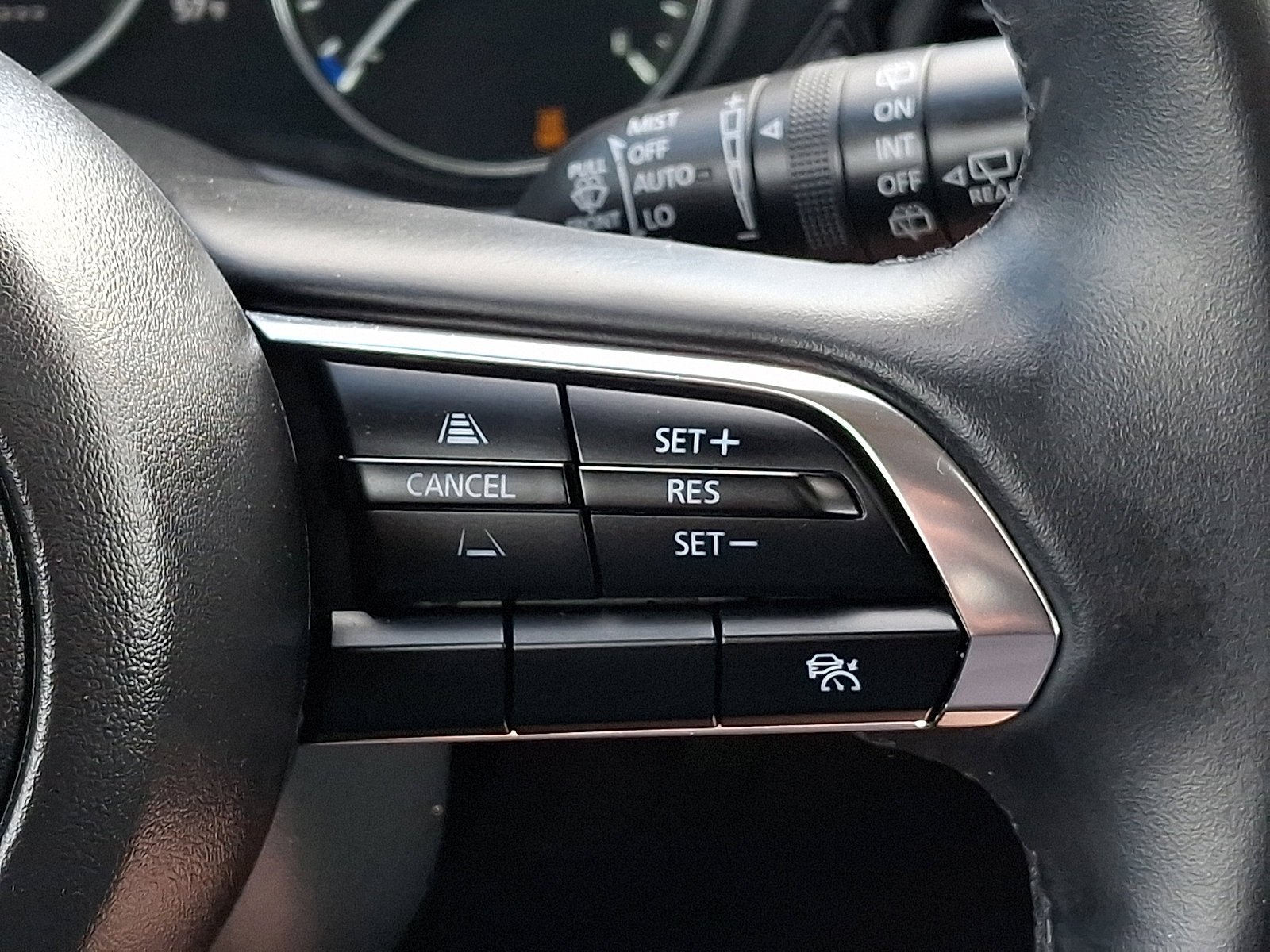 Used 2025 Jet Black Mica Mazda 2.5 S Preferred Package image 22