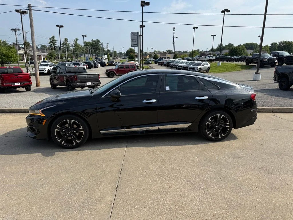 Used 2021 Black Kia GT-Line image 9