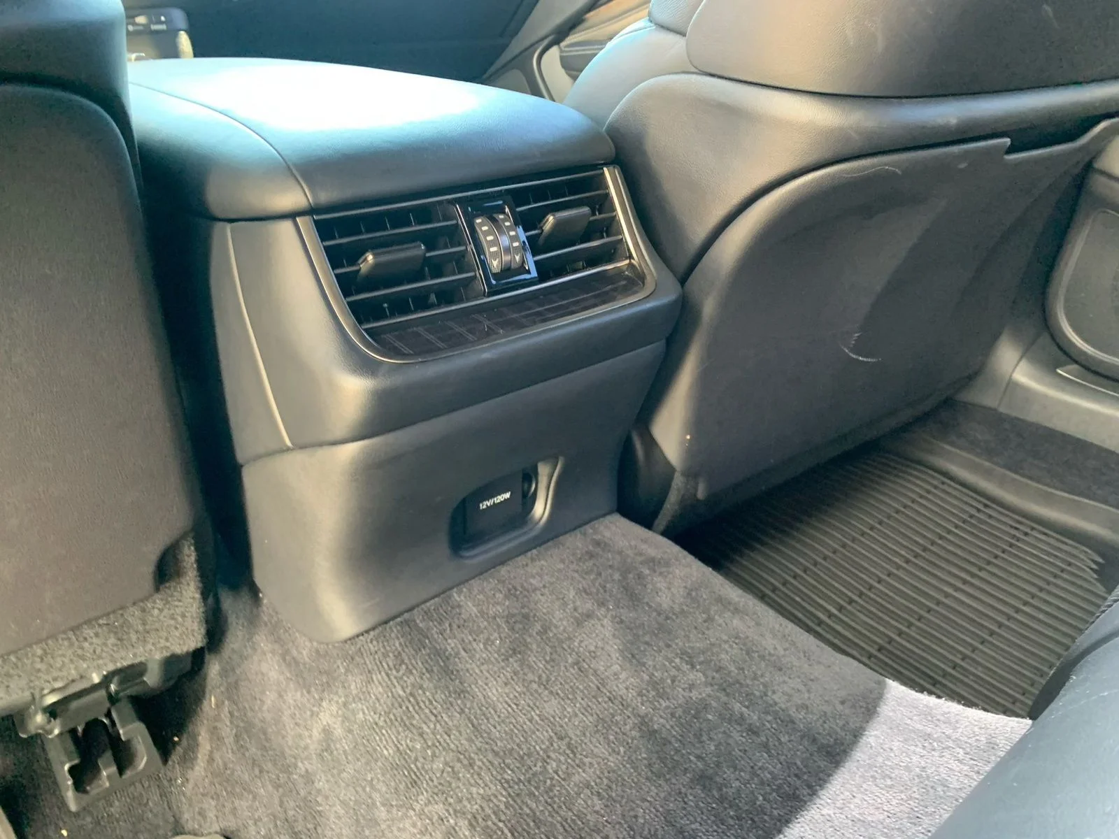 2019 Lexus LS Base - Photo 18