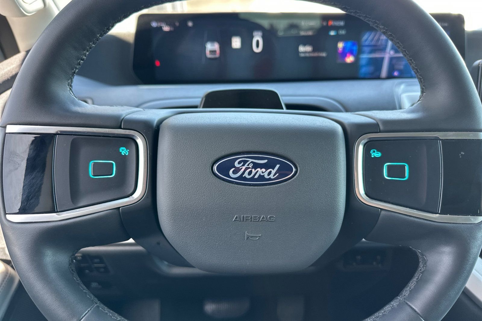 Used 2025 Gray Ford Active image 25