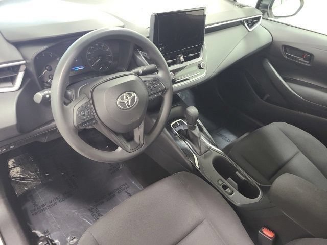 2023 Toyota Corolla LE - Photo 18