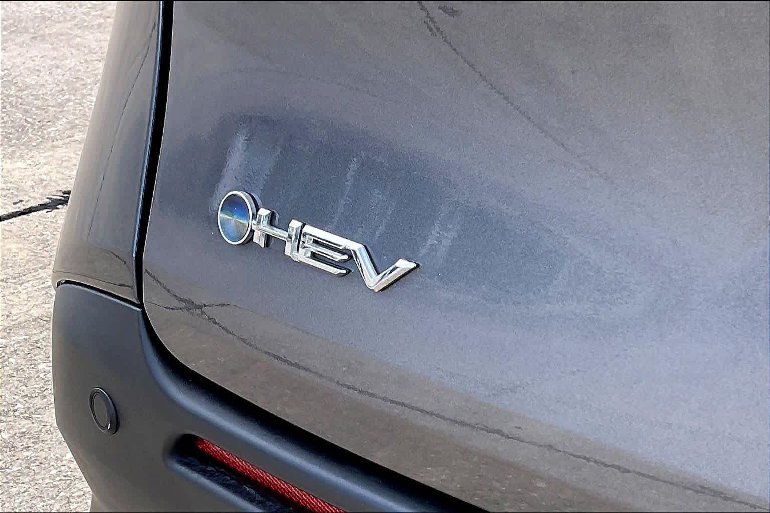 Used 2025 MAGNETIC GRAY METALLIC Toyota XLE Autono-MaaS image 10