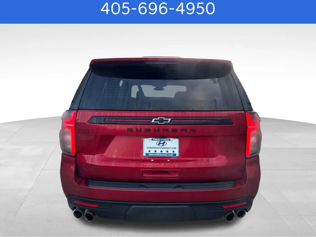 Pre-Owned 2023 Chevrolet Suburban Z71