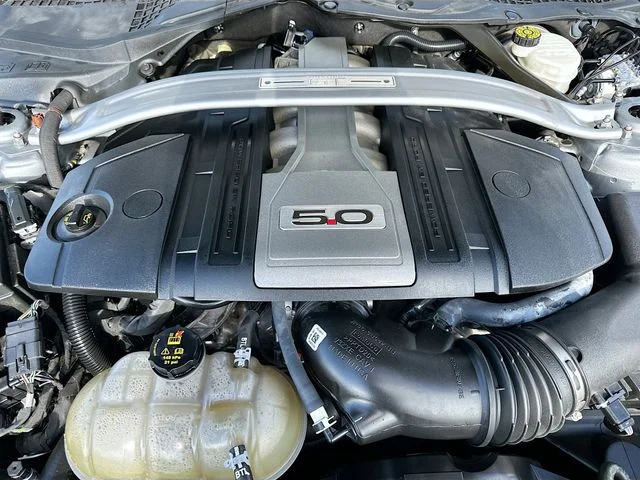 Used 2020 Silver Ford GT Premium image 28