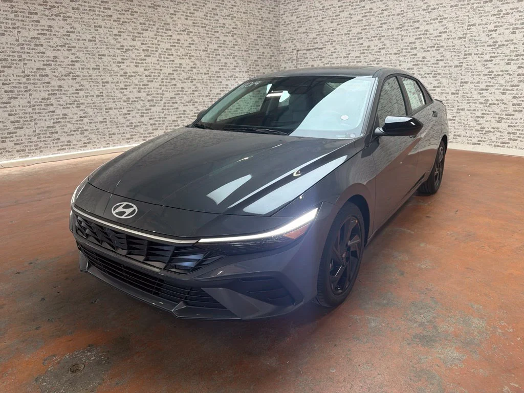 New 2026 Ecotronic Gray Hyundai SEL Sport Plus image 3