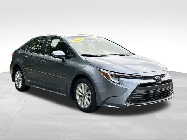 Certified Used 2026  Toyota LE image 7