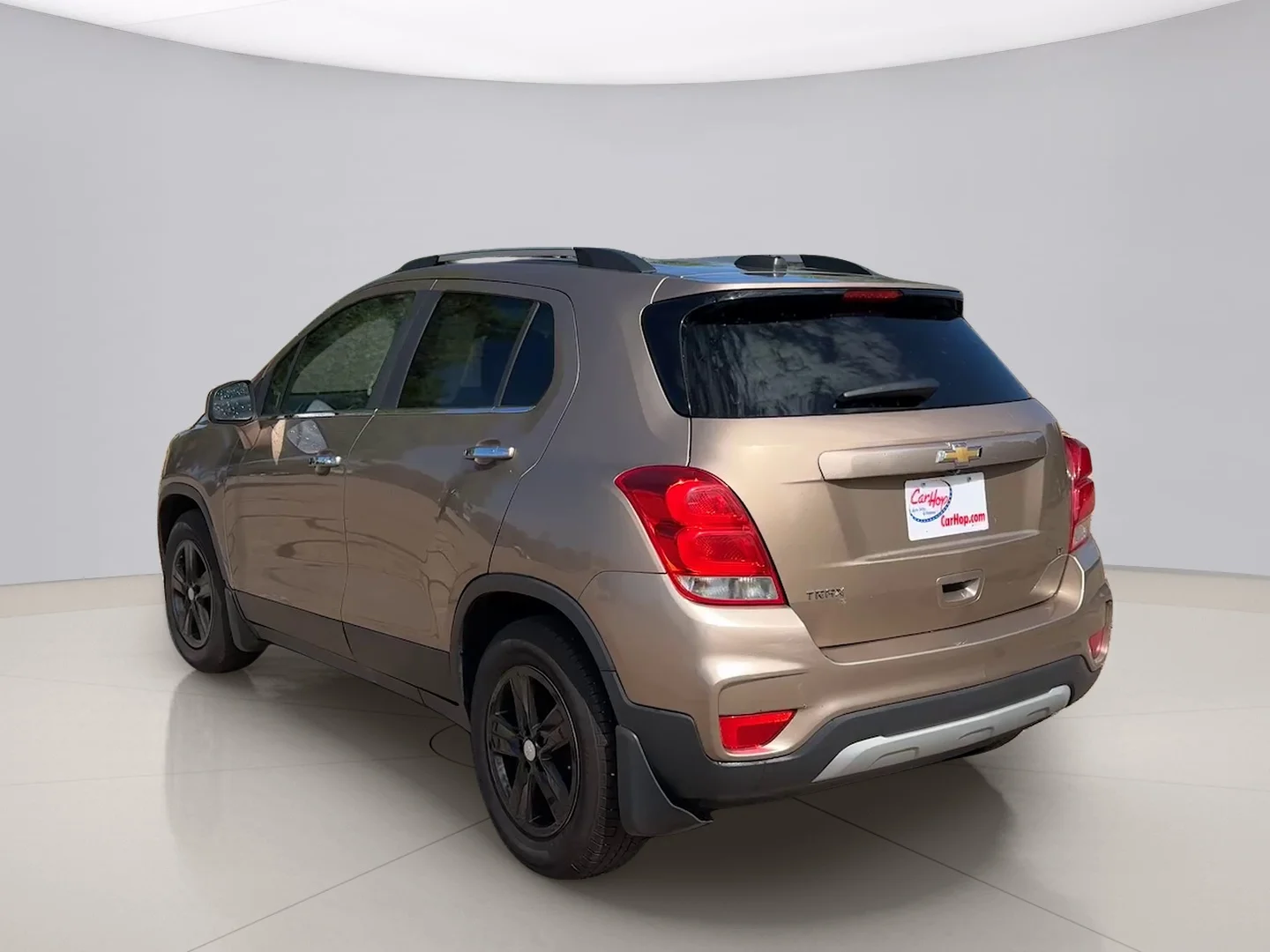 Used 2018 Brown Chevrolet LT image 7