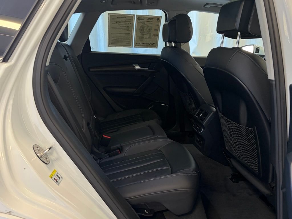 Used 2023 Glacier White Audi 40 Premium image 29