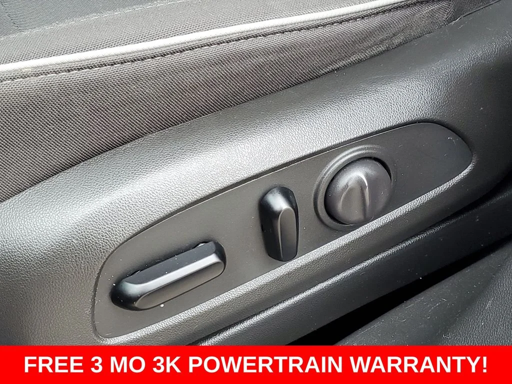 Used 2021 Red Chevrolet LT image 10