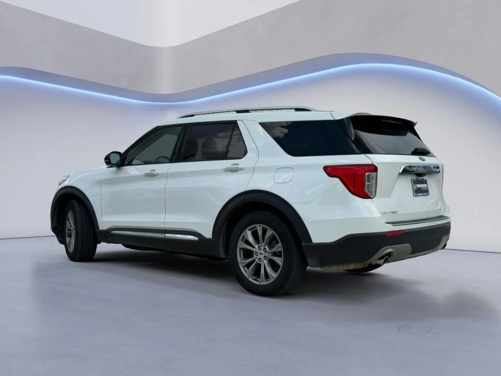 Used 2022 Star White Metallic Tri-Coat Ford Limited image 3
