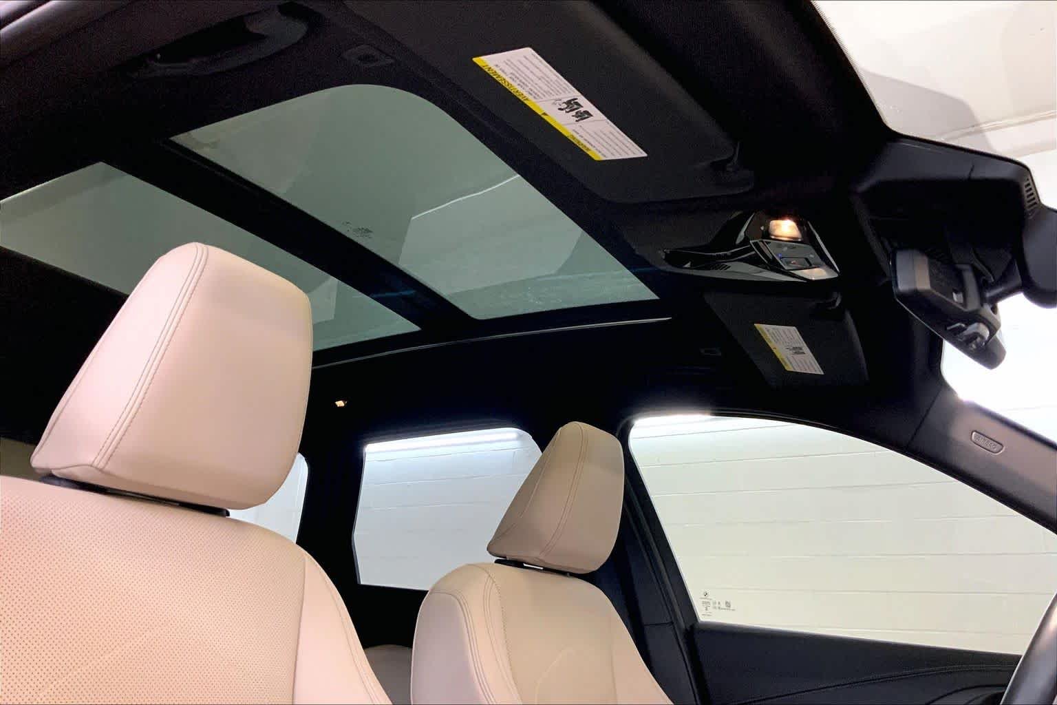 Certified Used 2024 Mineral White Metallic BMW xDrive28i image 13