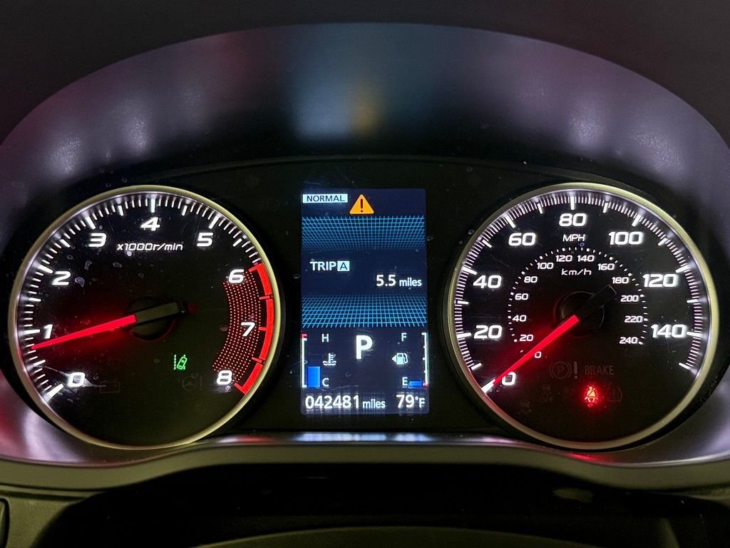 Used 2023 Black Mitsubishi LE image 34