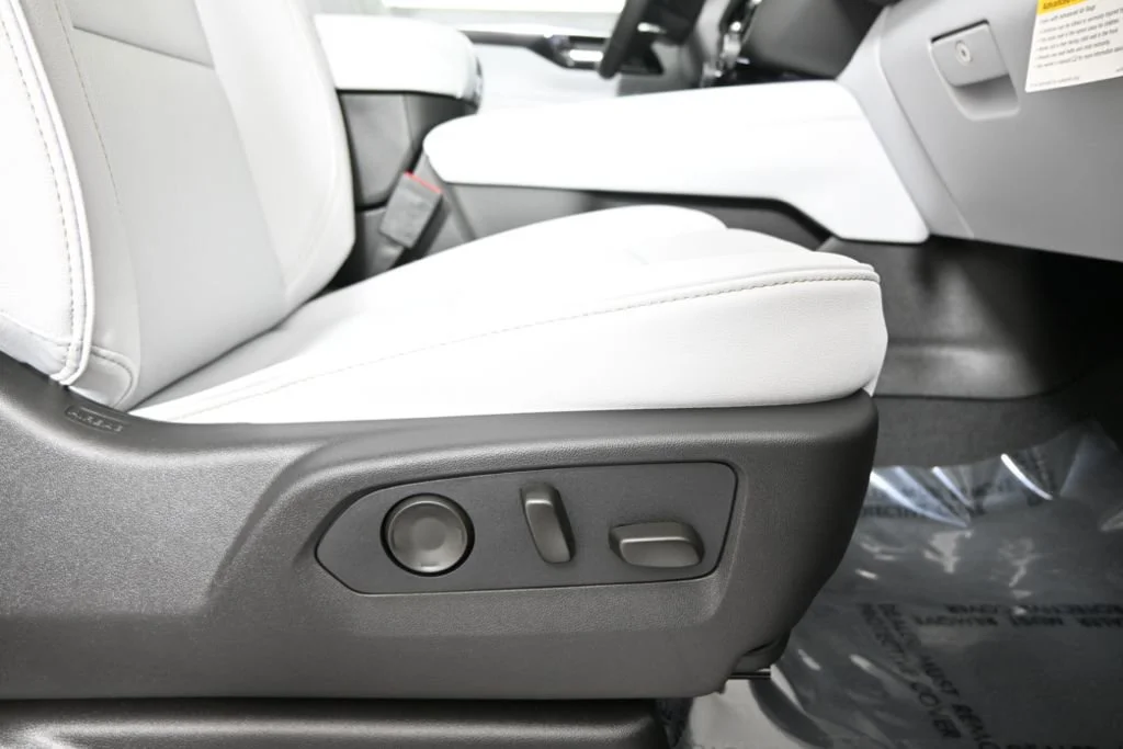 2026 Chevrolet Tahoe Premier - Photo 14