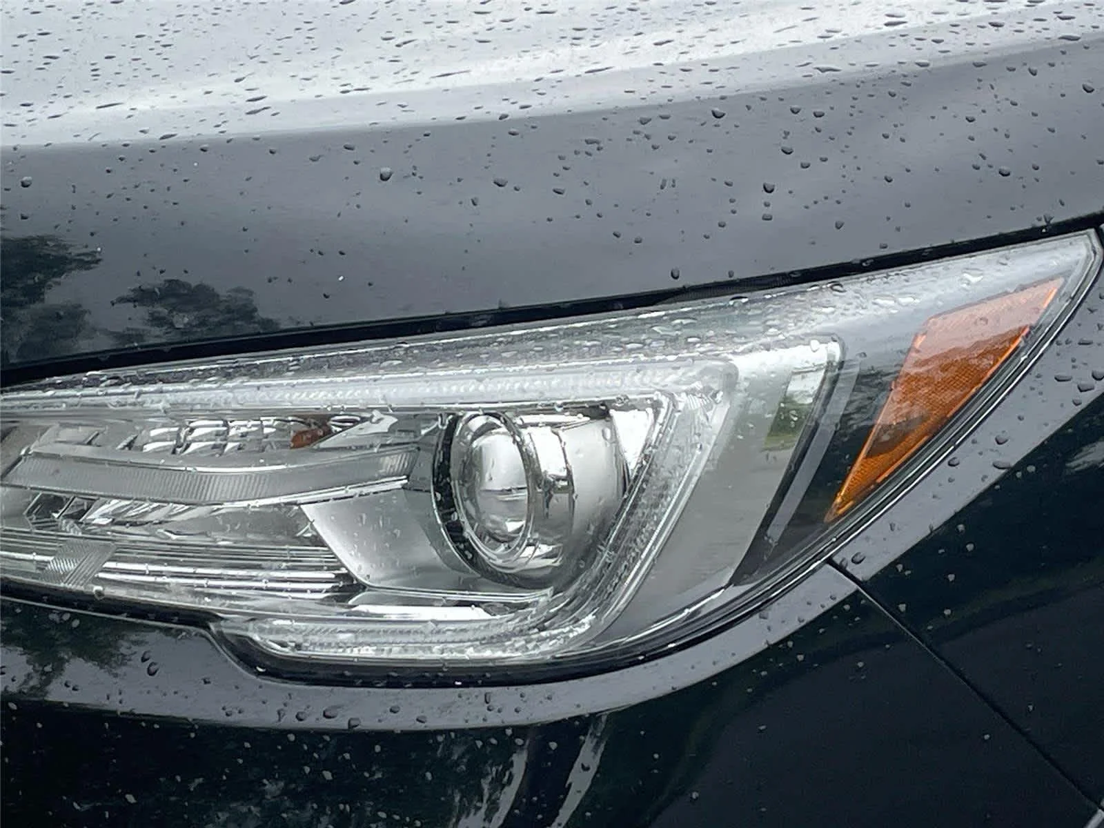 Used 2021 Crystal Black Silica Subaru Touring image 7
