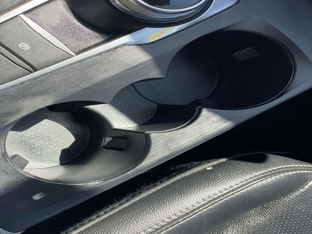 Used 2022 Silver Ford SEL image 29