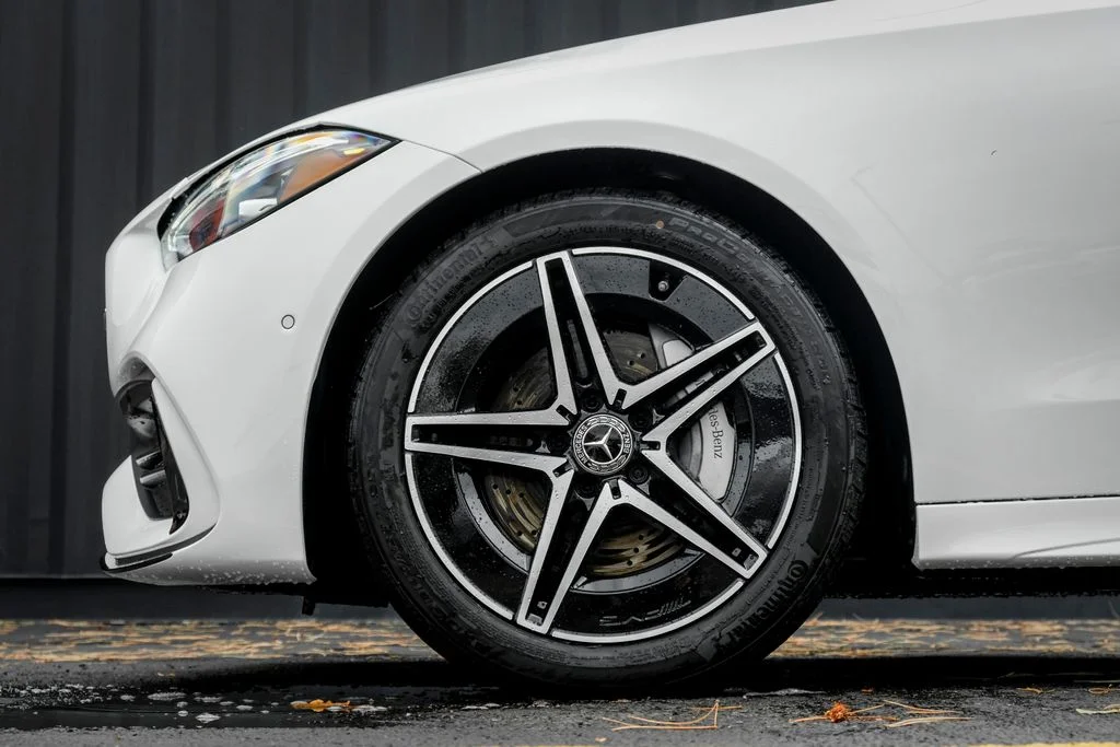 New 2026 Polar White Mercedes-Benz C 300 image 4