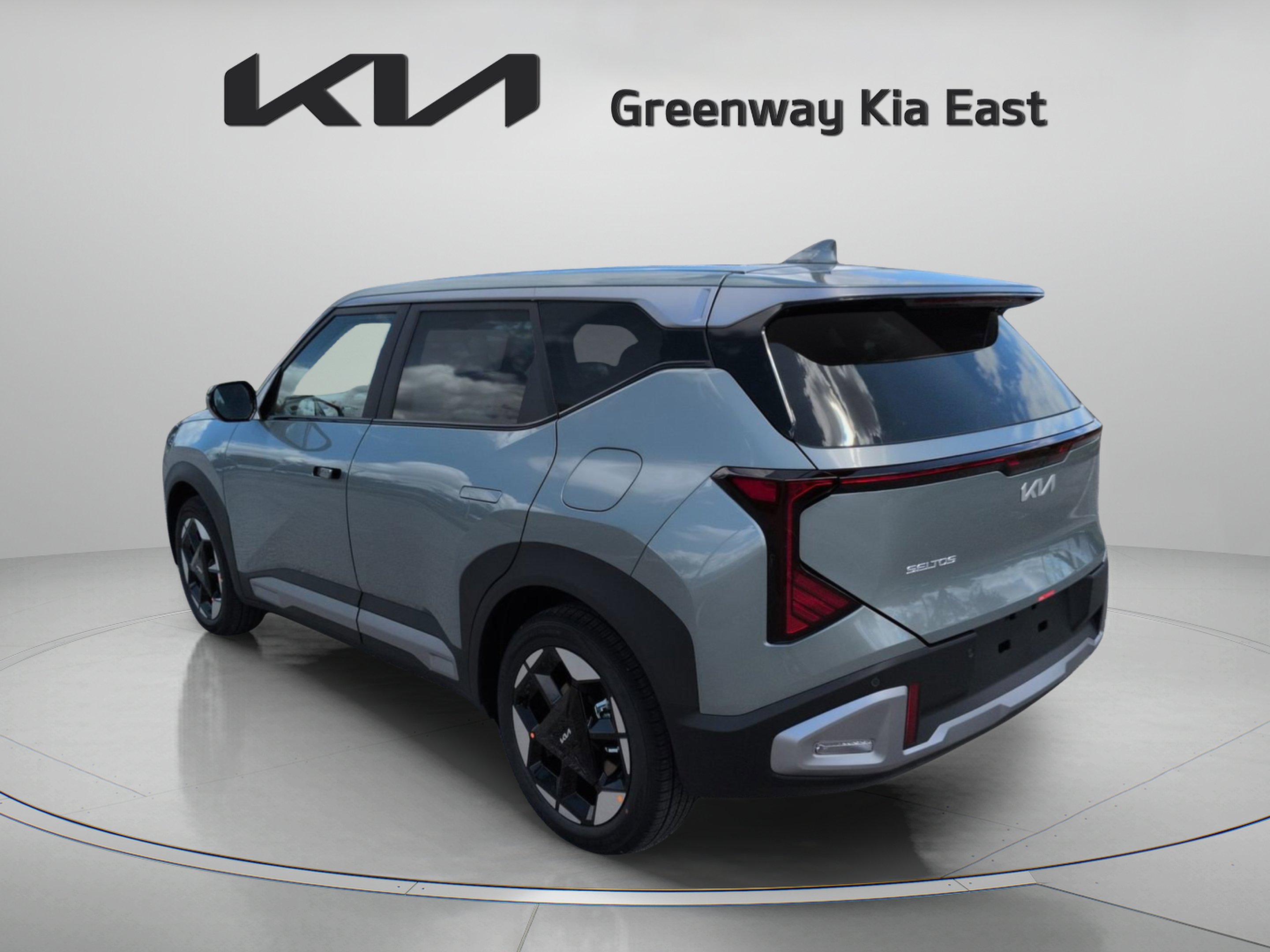 New 2027 Iceberg Green Kia S image 8