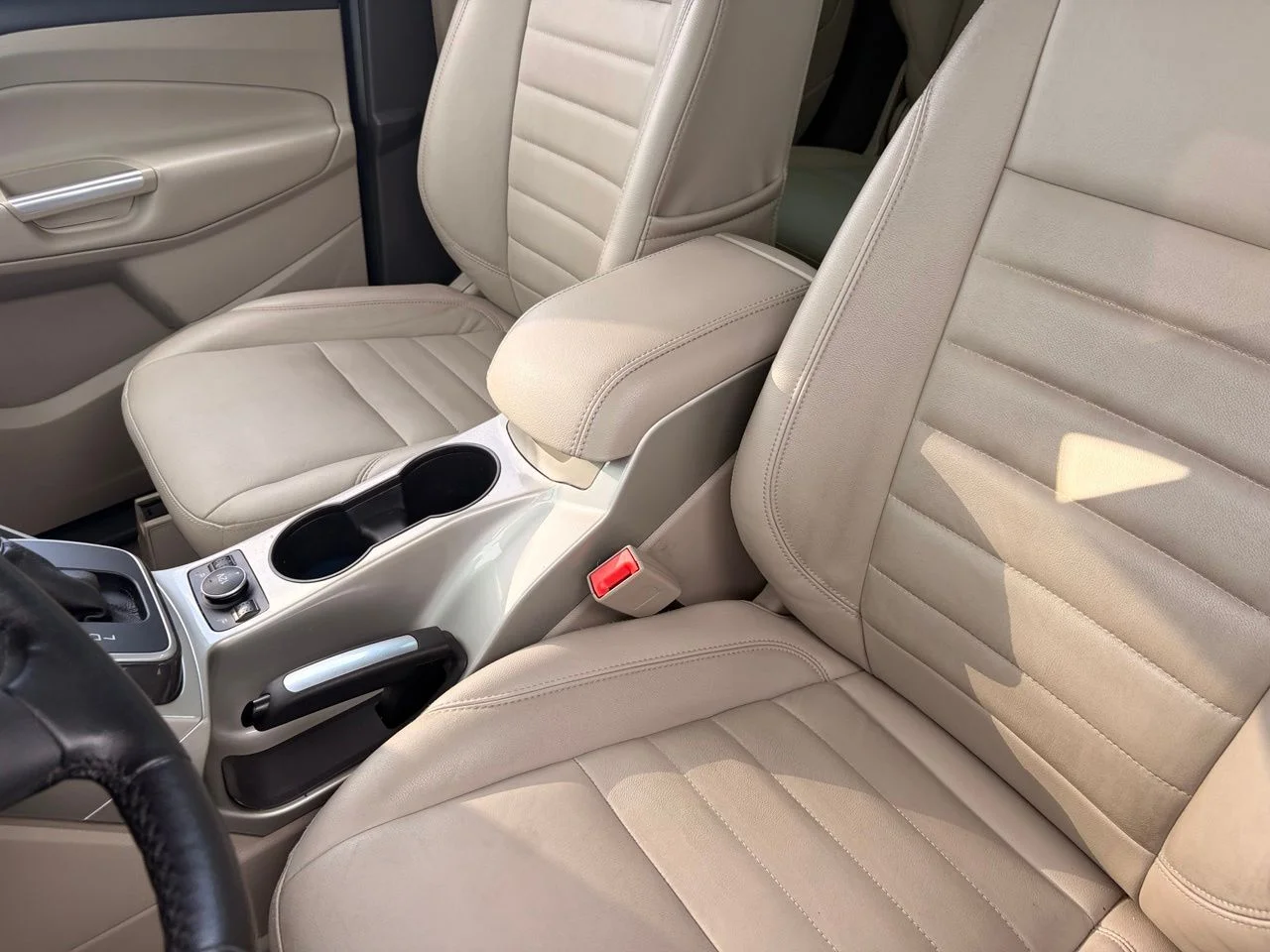Used 2016 Kona Blue Ford SEL image 19