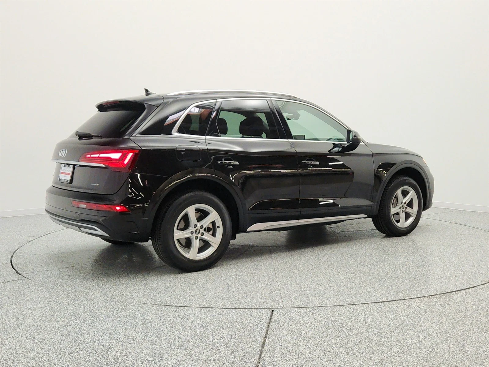 Used 2023 Mythos Black Metallic Audi Premium 40 TFSI quattro image 5