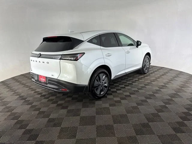 Used 2025 White Nissan SL image 5