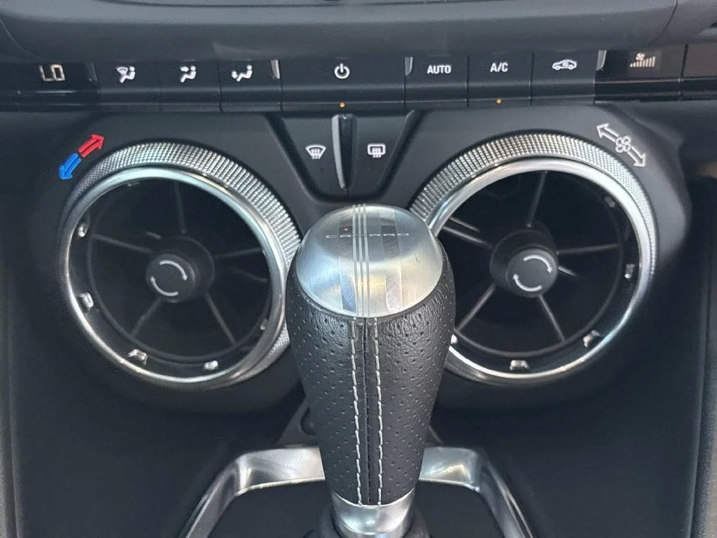 Used 2022 WILD CHERRY TINTCOAT Chevrolet 1SS image 18