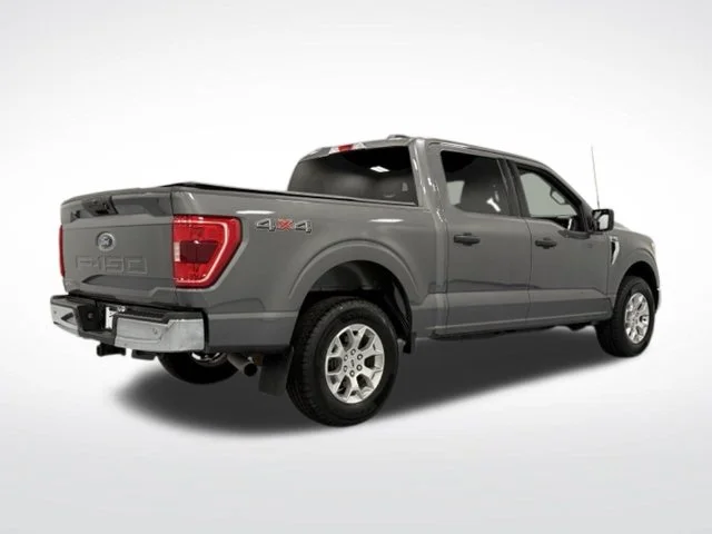 Used 2022 Gray Ford XLT image 9
