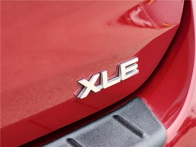 Used 2023 Ruby Flare Pearl Toyota XLE Front-Wheel Drive image 8