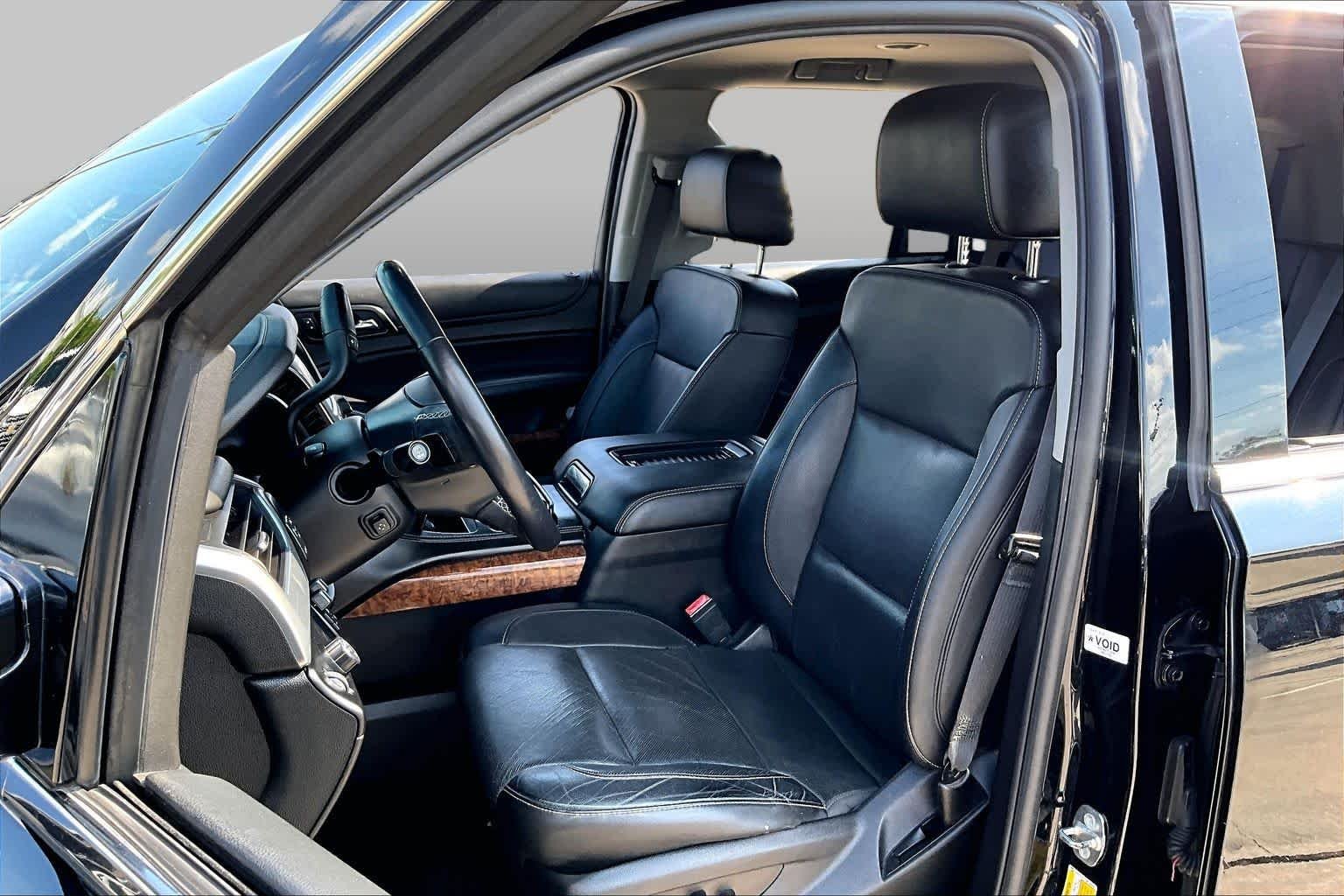 Used 2018 Black Chevrolet Premier image 8