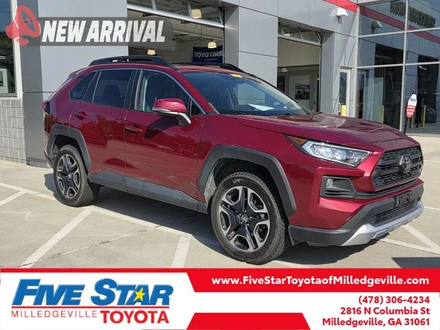 Used 2019 Red Toyota Adventure image 1