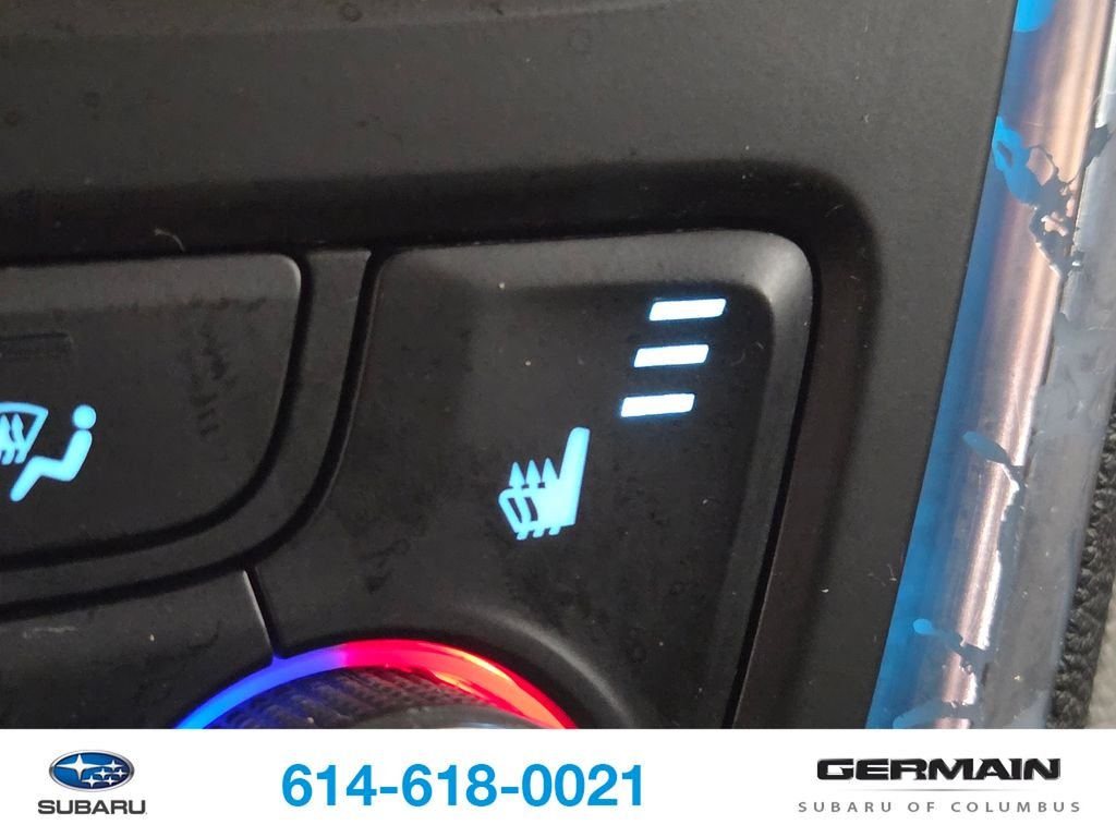 Used 2013 White Buick Leather image 29