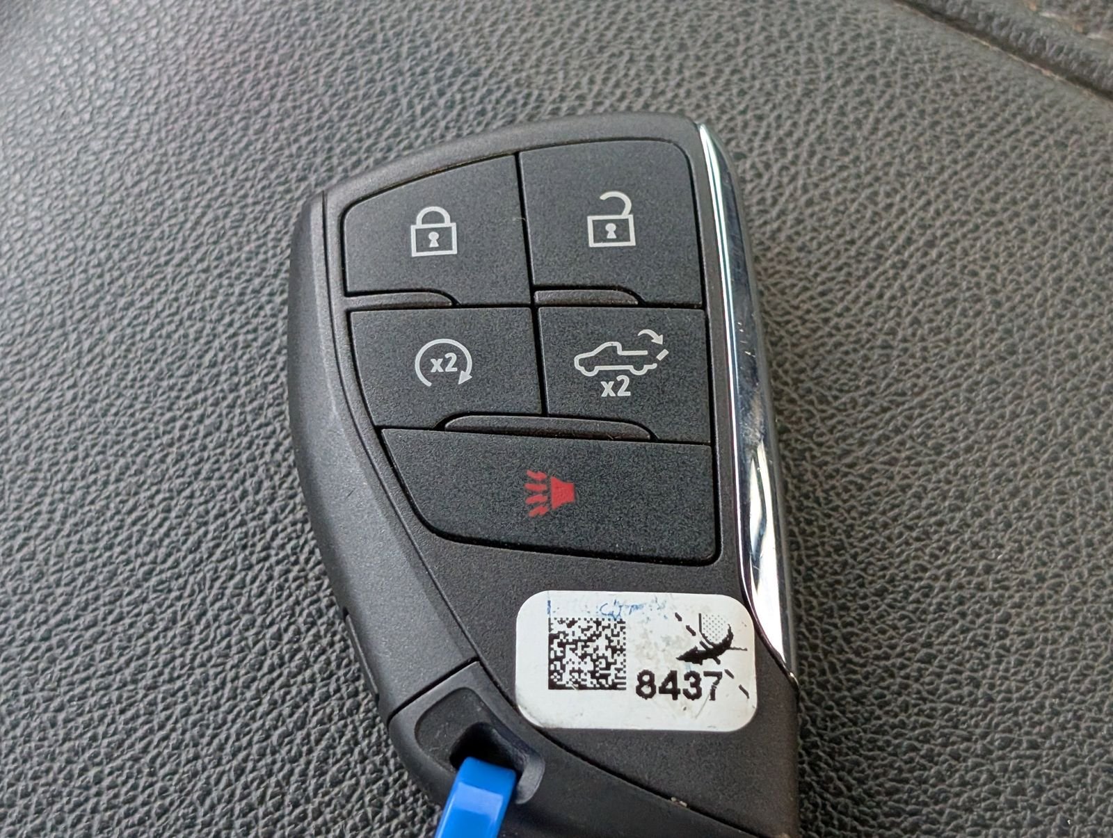 Used 2023 Summit White Chevrolet RST image 29