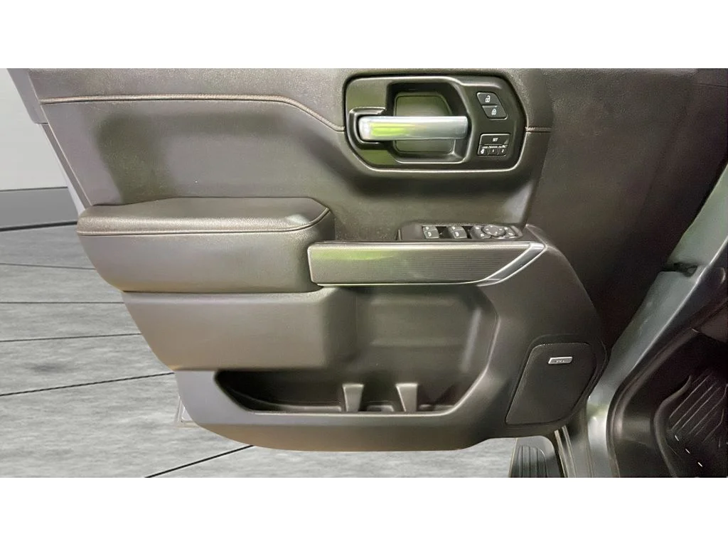 Used 2019 Satin Steel Metallic GMC AT4 image 10
