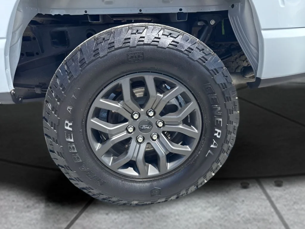 Used 2025 White Ford Tremor image 32