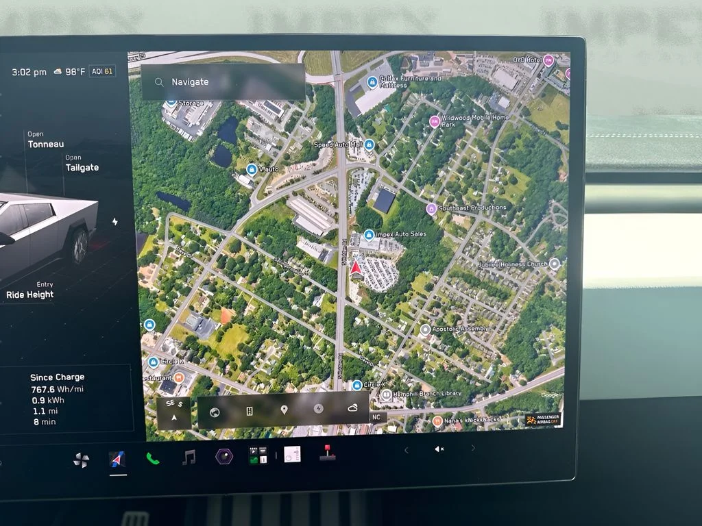 Used 2024  Tesla Cyberbeast image 17