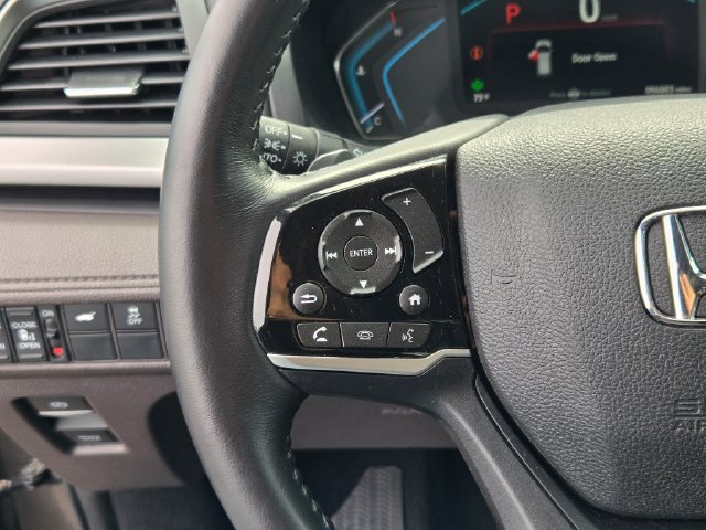 Used 2019 Gray Honda EX-L image 32