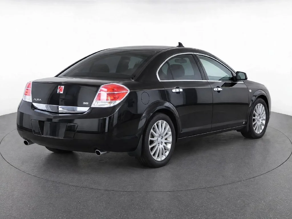 Used 2009 Black Saturn XR image 3