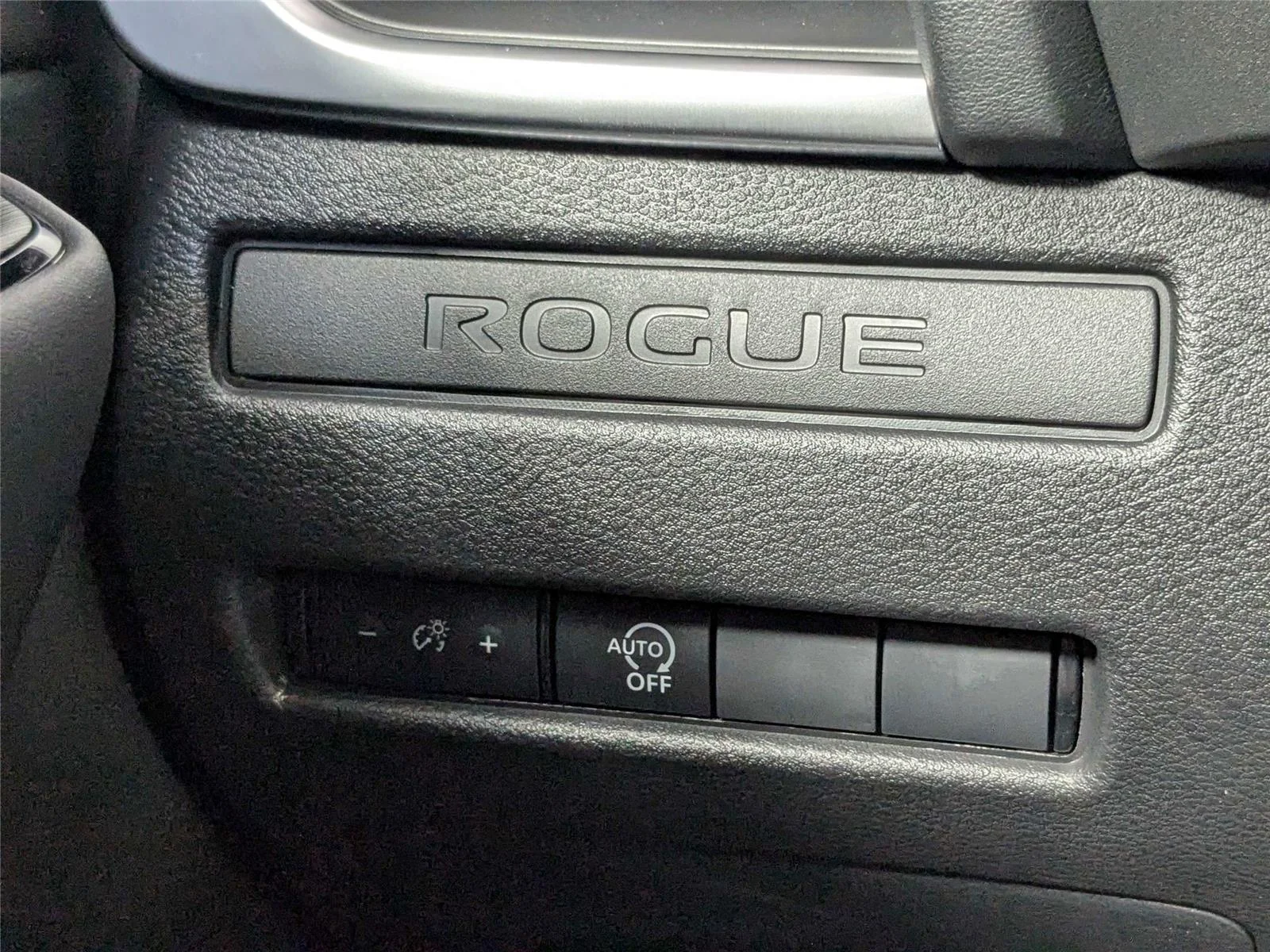 2026 Nissan Rogue S - Photo 26