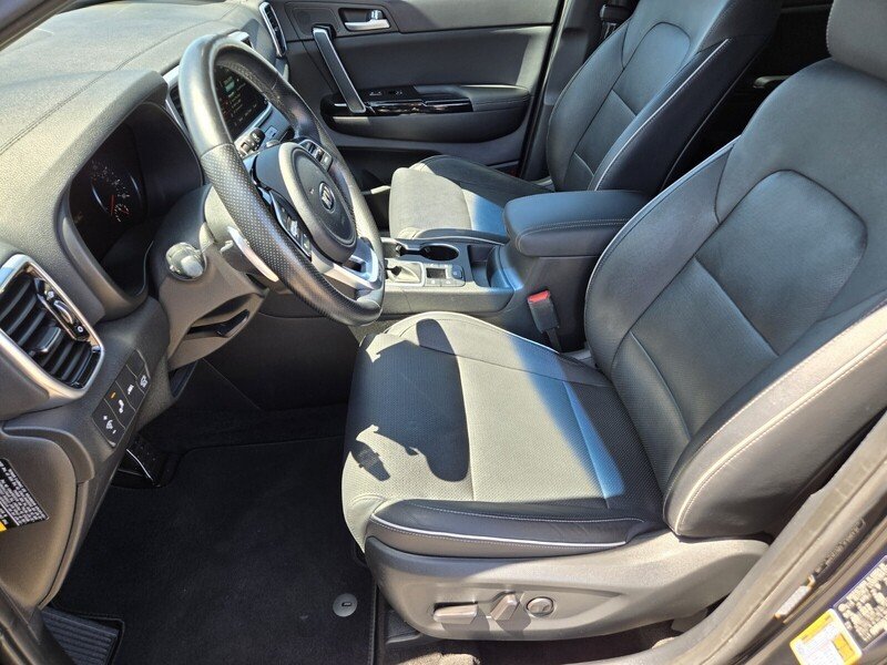 Used 2020 Black Cherry Pearl KIA SX TURBO FWD image 10