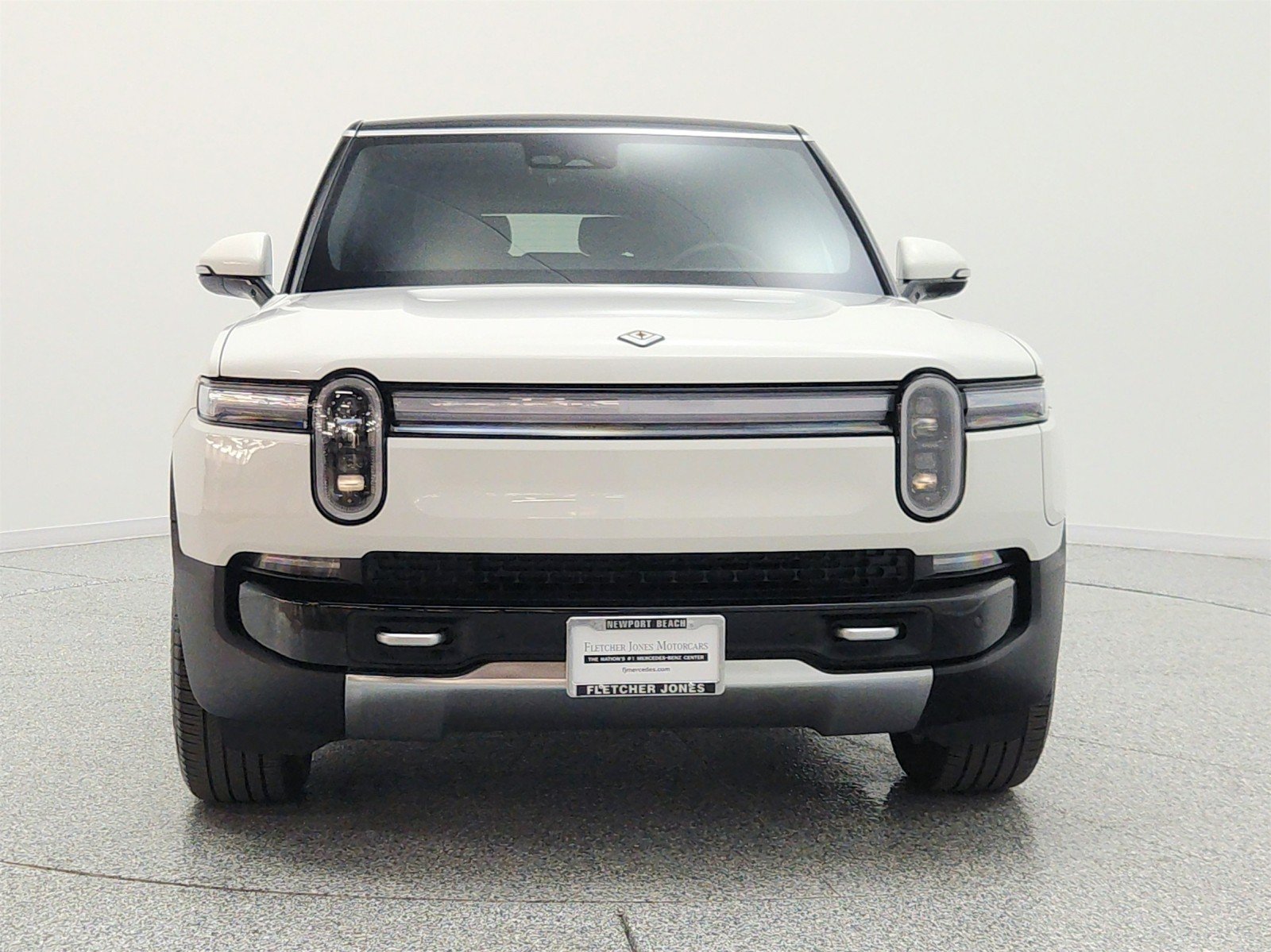 Used 2025 Rivian R1S Adventure with VIN 7PDSGBBA8SN059902 for sale in Newport Beach, CA
