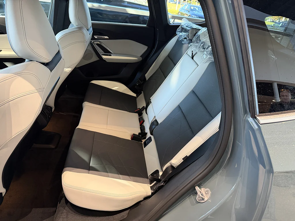 New 2027  BMW xDrive28i image 13