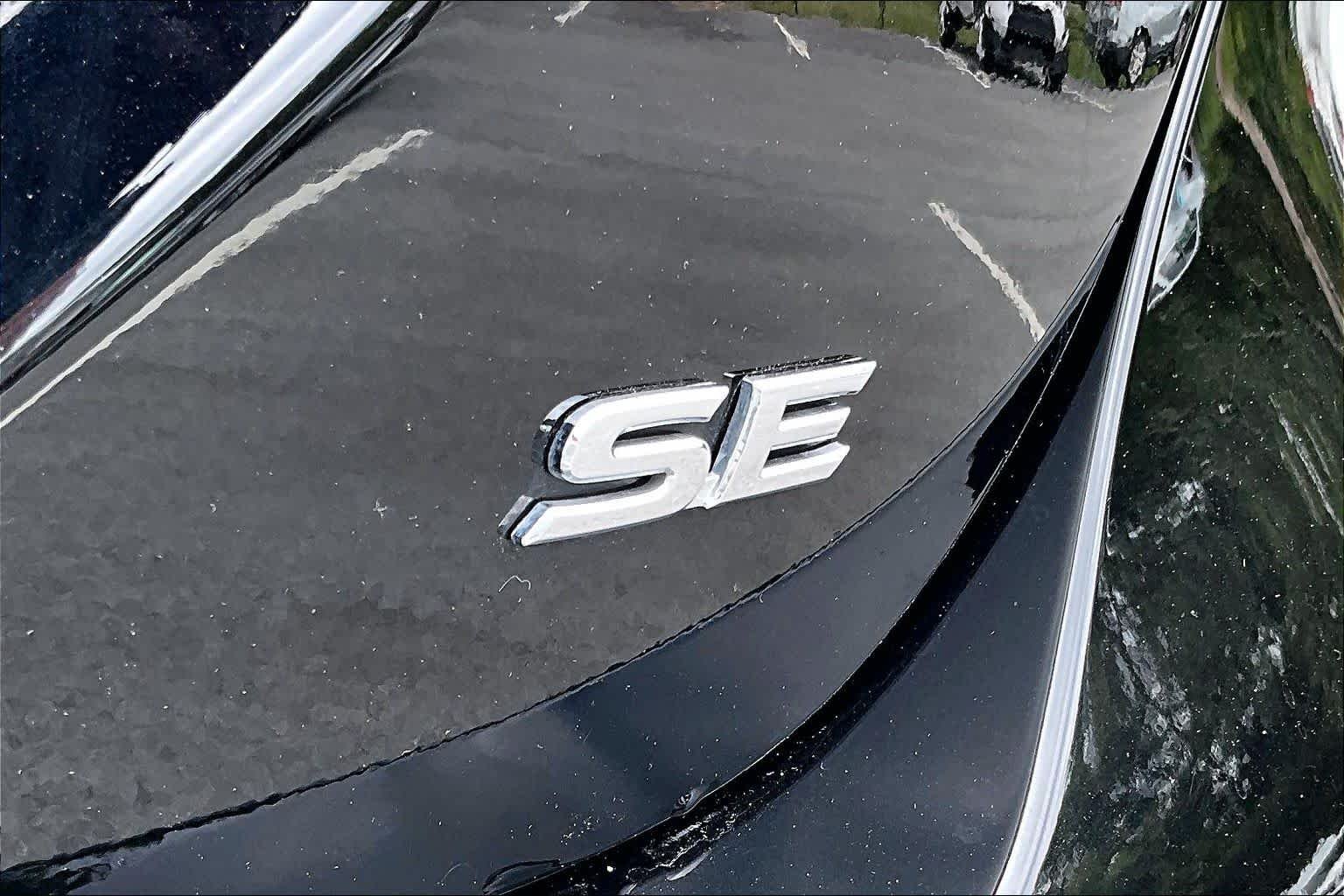 Used 2024 Midnight Black Metallic Toyota SE image 10