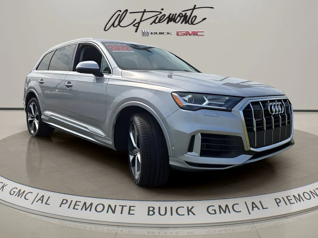 2022 Audi Q7 55 Premium Plus quattro Tiptronic's photo