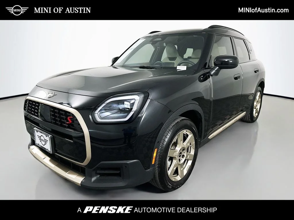 2025 MINI Countryman S ALL4's photo