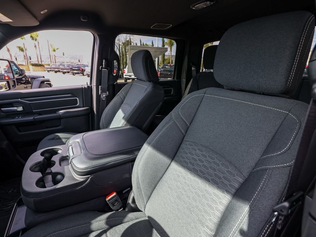 2026 RAM 2500 Big Horn - Photo 15