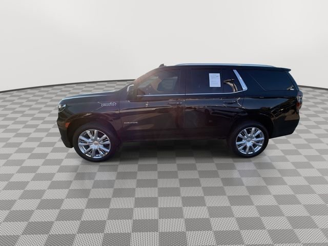 Used 2021  Chevrolet High Country image 5