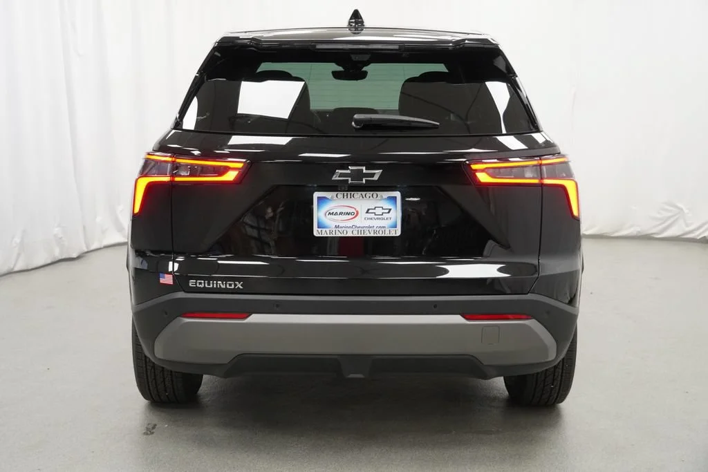 New 2026 Mosaic Black Metallic Chevrolet LT image 34